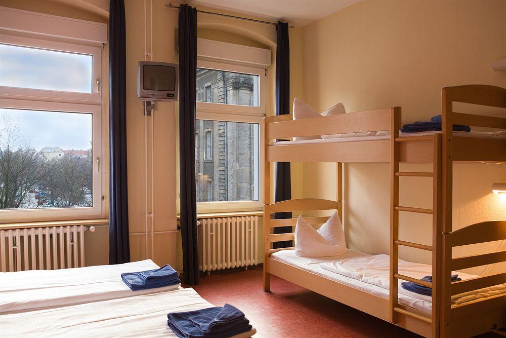 Acama Hotel & Hostel Schoeneberg Berlin Ngoại thất bức ảnh