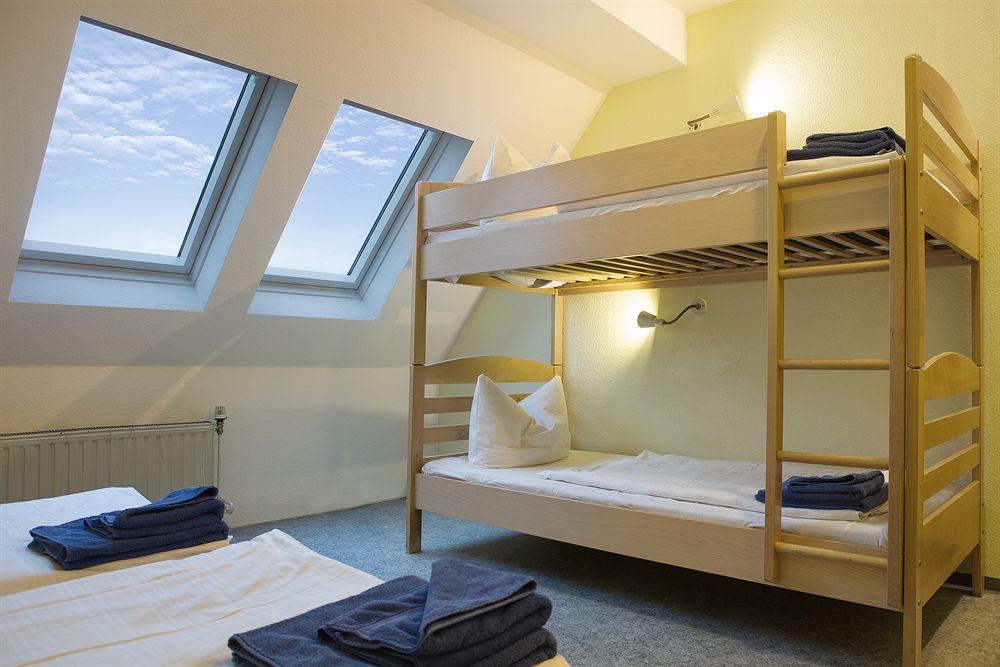 Acama Hotel & Hostel Schoeneberg Berlin Ngoại thất bức ảnh