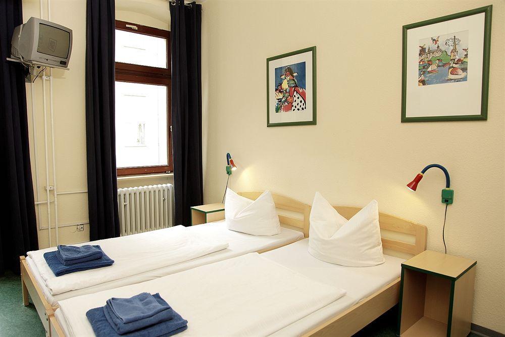 Acama Hotel & Hostel Schoeneberg Berlin Ngoại thất bức ảnh