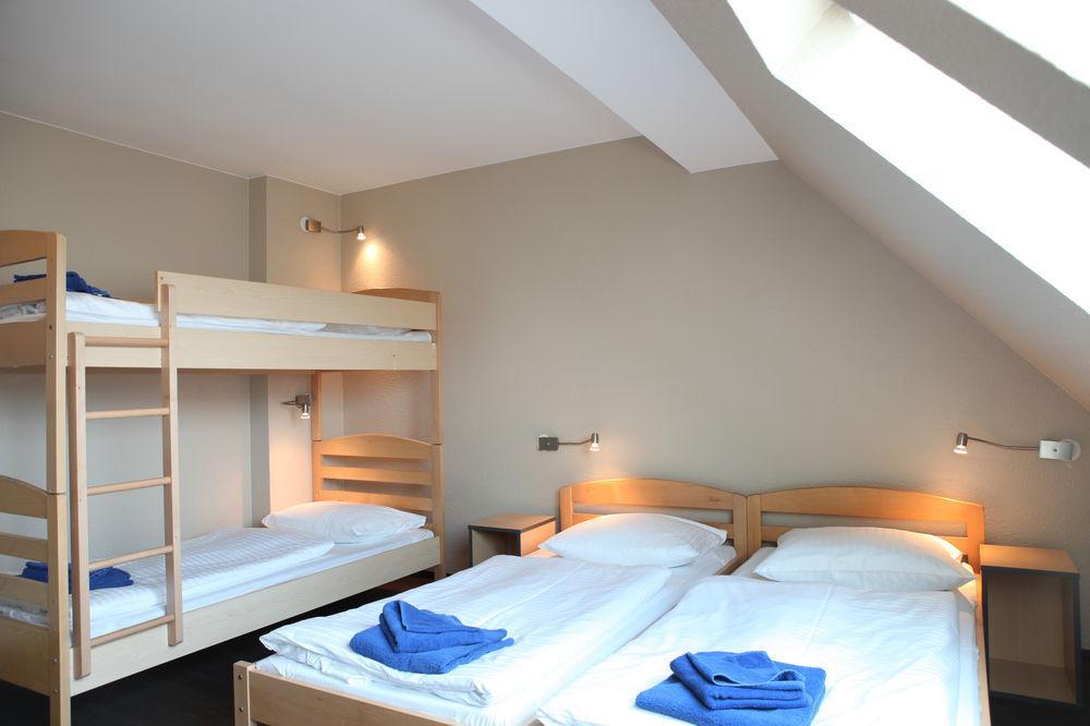 Acama Hotel & Hostel Schoeneberg Berlin Ngoại thất bức ảnh