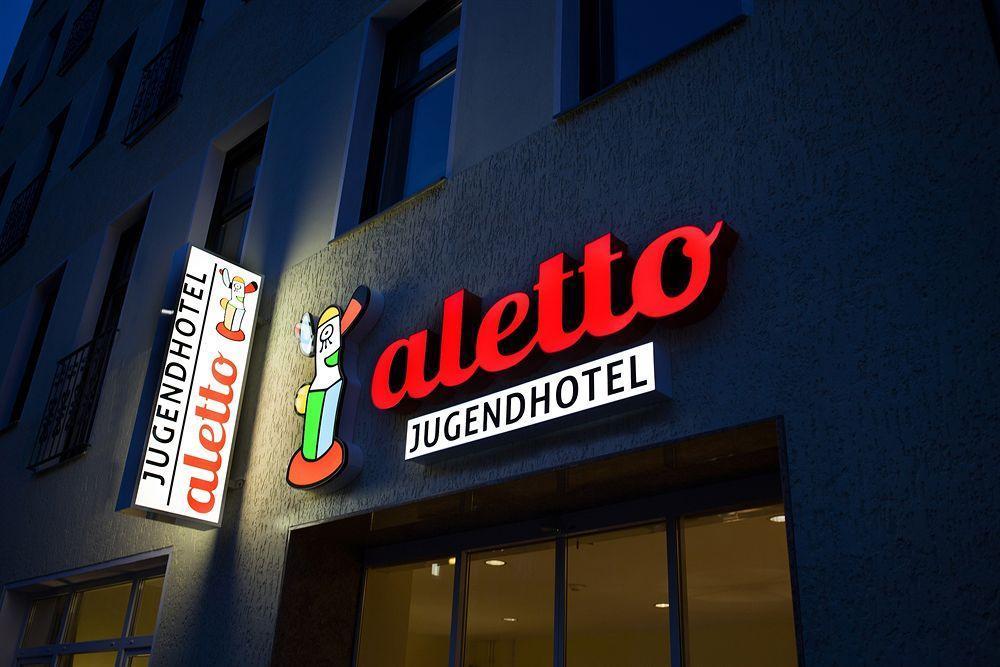 Acama Hotel & Hostel Schoeneberg Berlin Ngoại thất bức ảnh