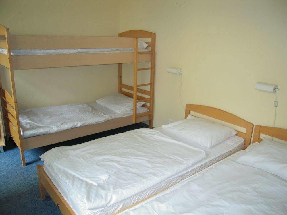 Acama Hotel & Hostel Schoeneberg Berlin Ngoại thất bức ảnh