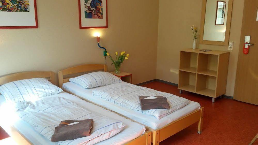 Acama Hotel & Hostel Schoeneberg Berlin Ngoại thất bức ảnh